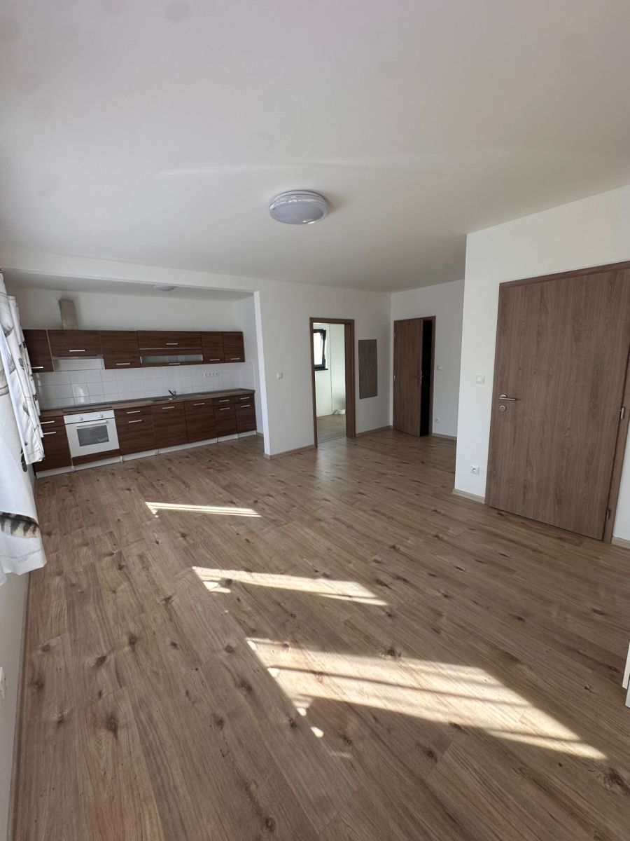 1+kk, Ke Brodu, Loděnice - Loděnice u Berouna, Středočeský kraj, 35 m² - 1