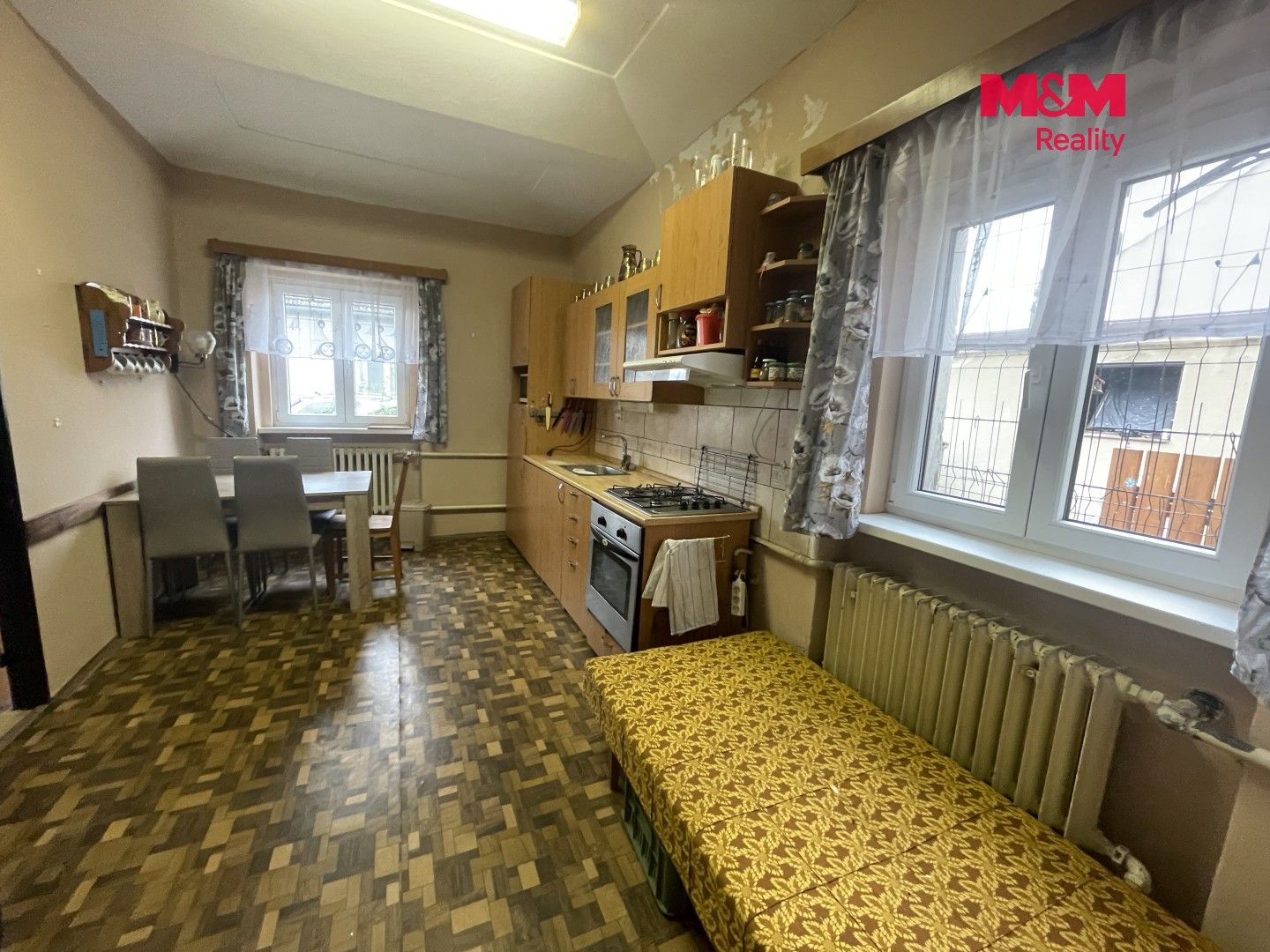 Prodej rodinný dům - Brňany, 140 m² - 5