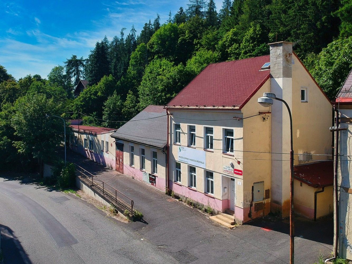 Výrobní prostory, 470 m²
