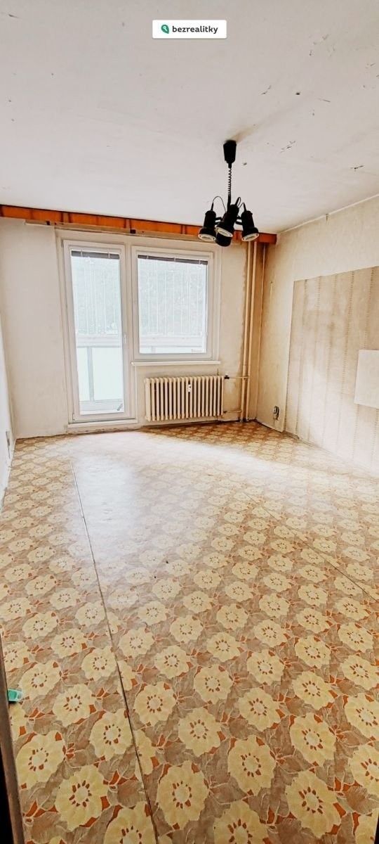 Prodej byt 3+1 - Tupolevova, Praha, 81 m²