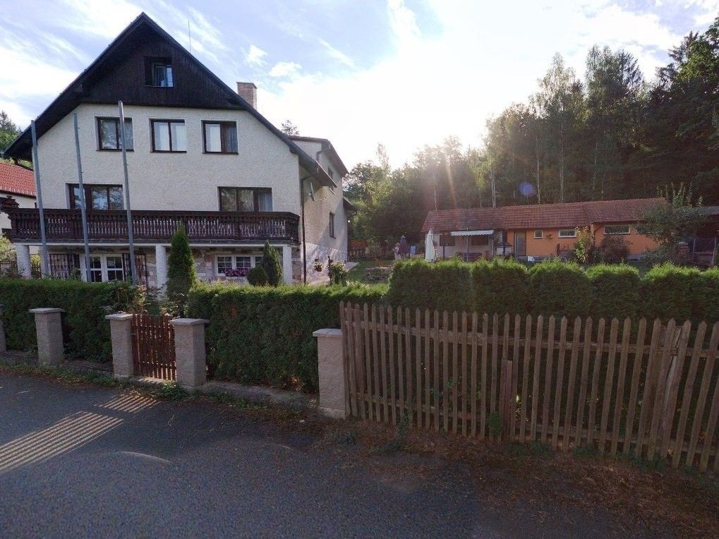 Prodej rodinný dům - Karlova Ves, 207 m²