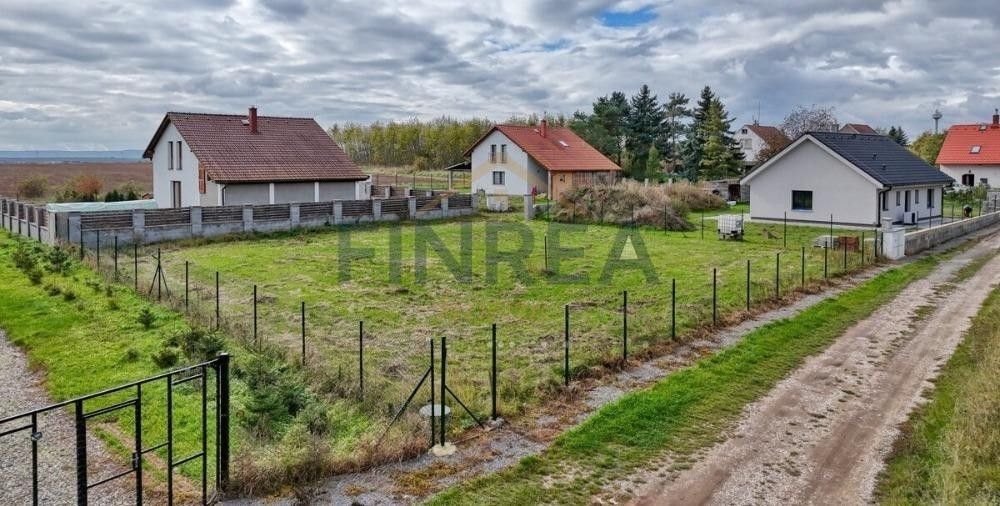 Prodej pozemek pro bydlení - Hořesedly, 270 04