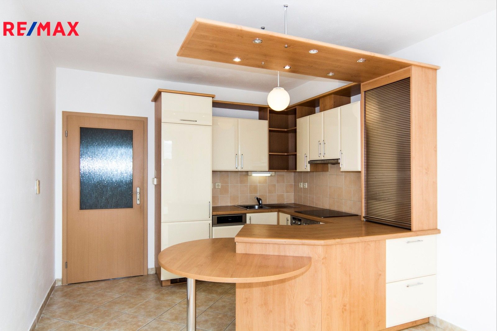 3+kk, Šternovská, Praha, 73 m²