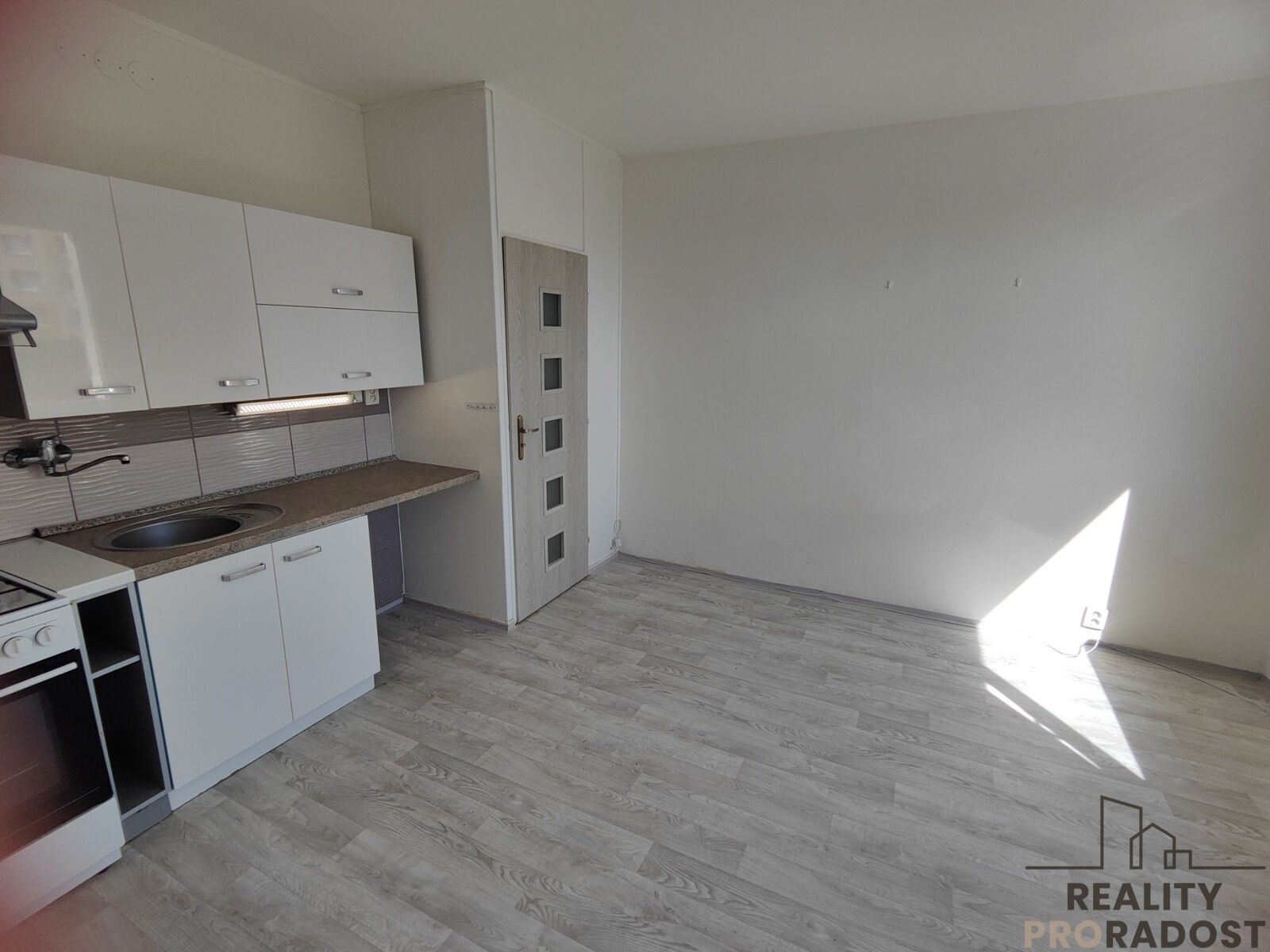 1+1, 17. listopadu, Chomutov, 36 m² - 1