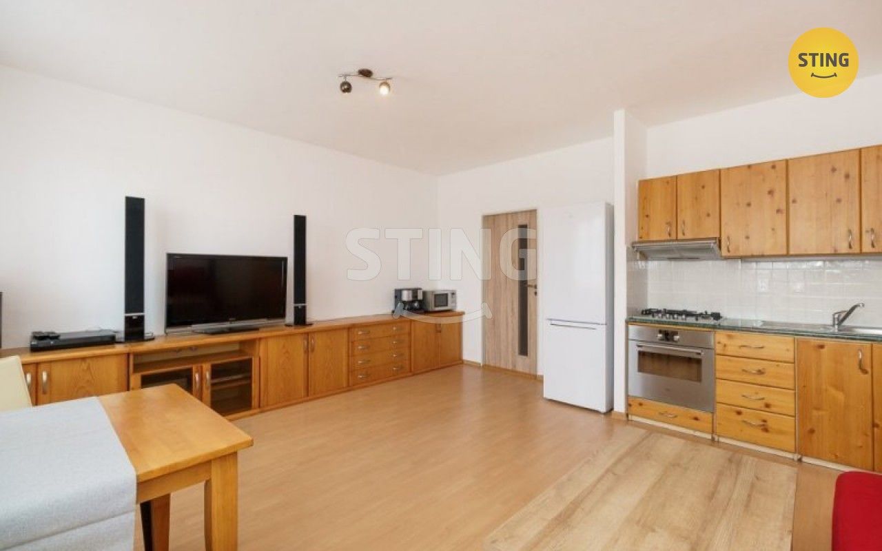 Pronájem byt 1+kk - Horní, Ostrava, 37 m²