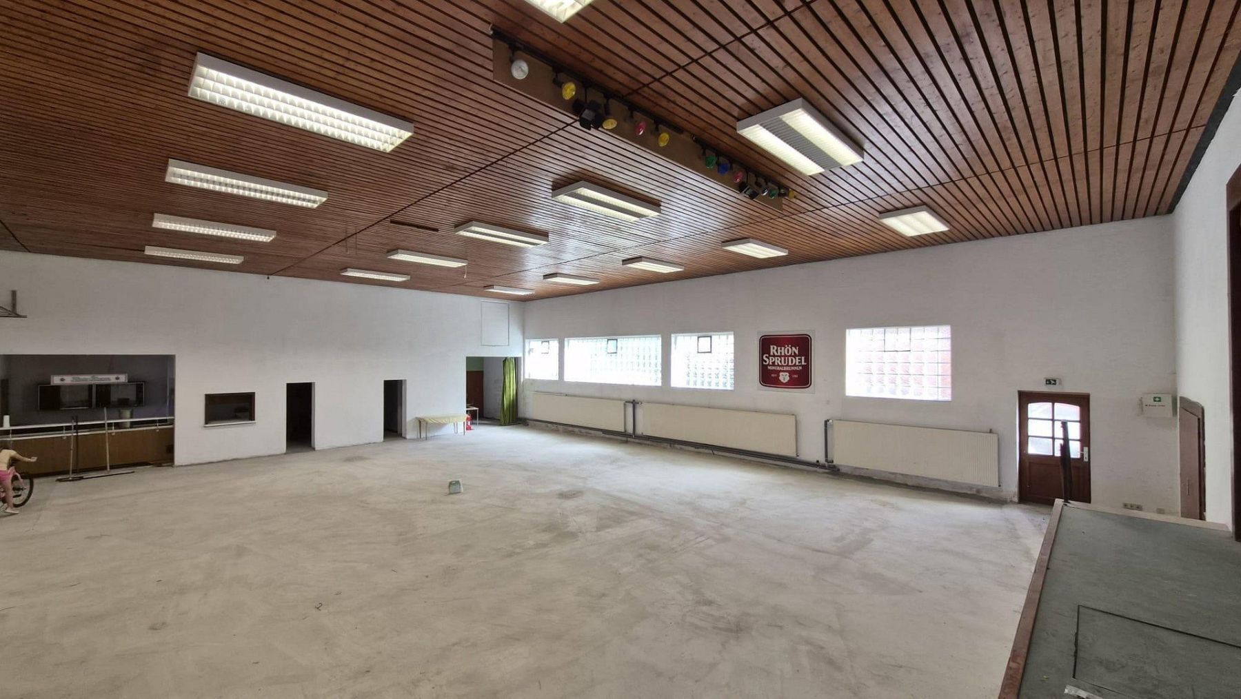 Obchodní prostory, Bahnhofstr. 16, , Hessen, 600 m² - 2
