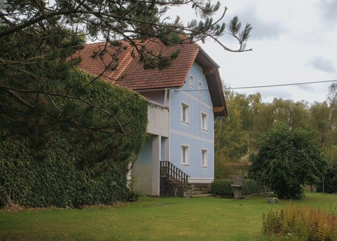 Prodej rodinný dům - Rožmitál na Šumavě Hněvanov, 260 m² - 2