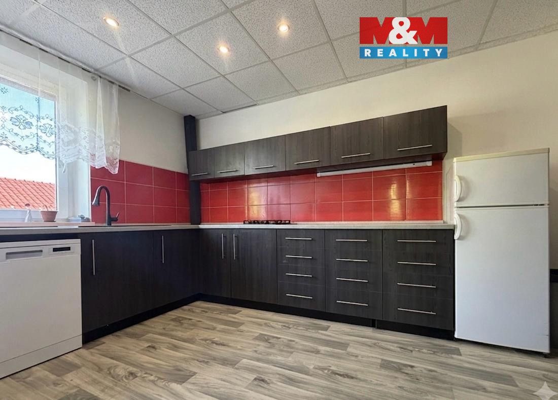 Rodinné domy, Červený Hrádek, Jirkov, 306 m² - 1