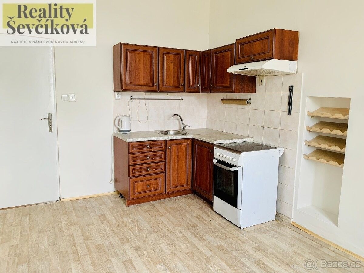 Pronájem byt - Hradec Králové, 500 02