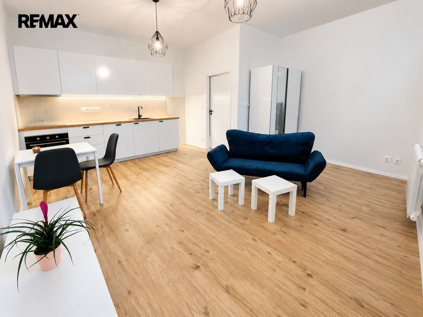 1+kk, Holubova 2517, Praha Smíchov, 39 m² - 1