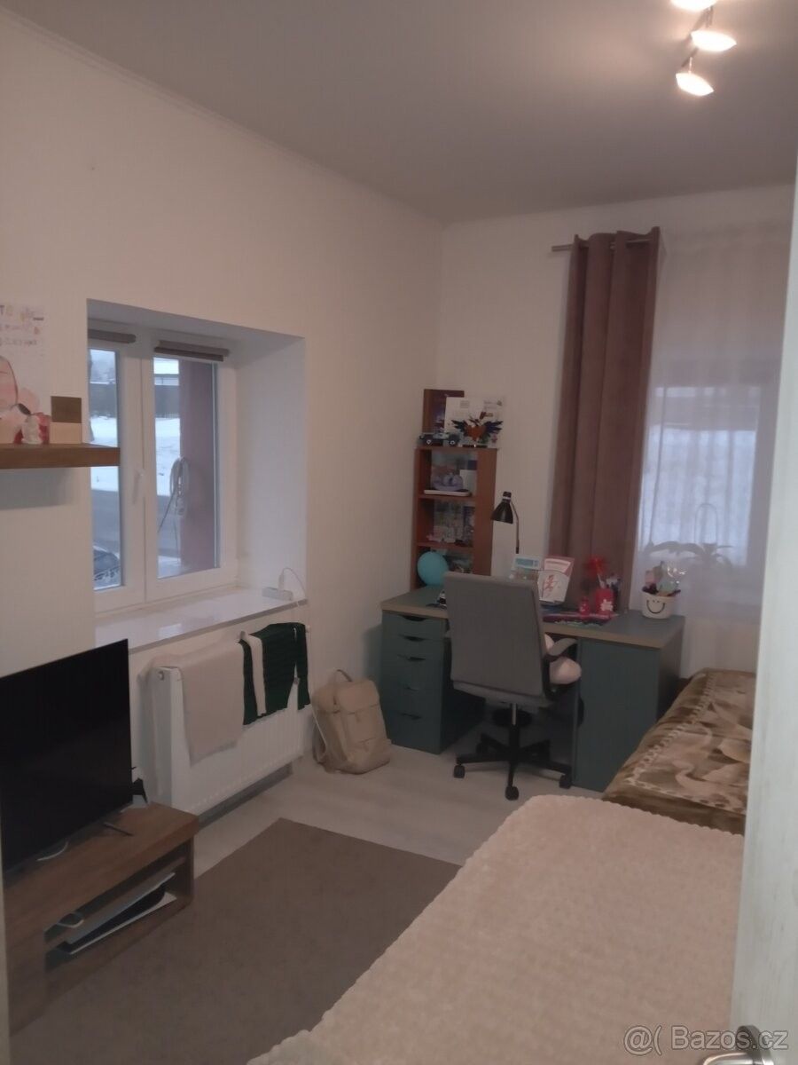 Pronájem rodinný dům - Pňov, 289 41