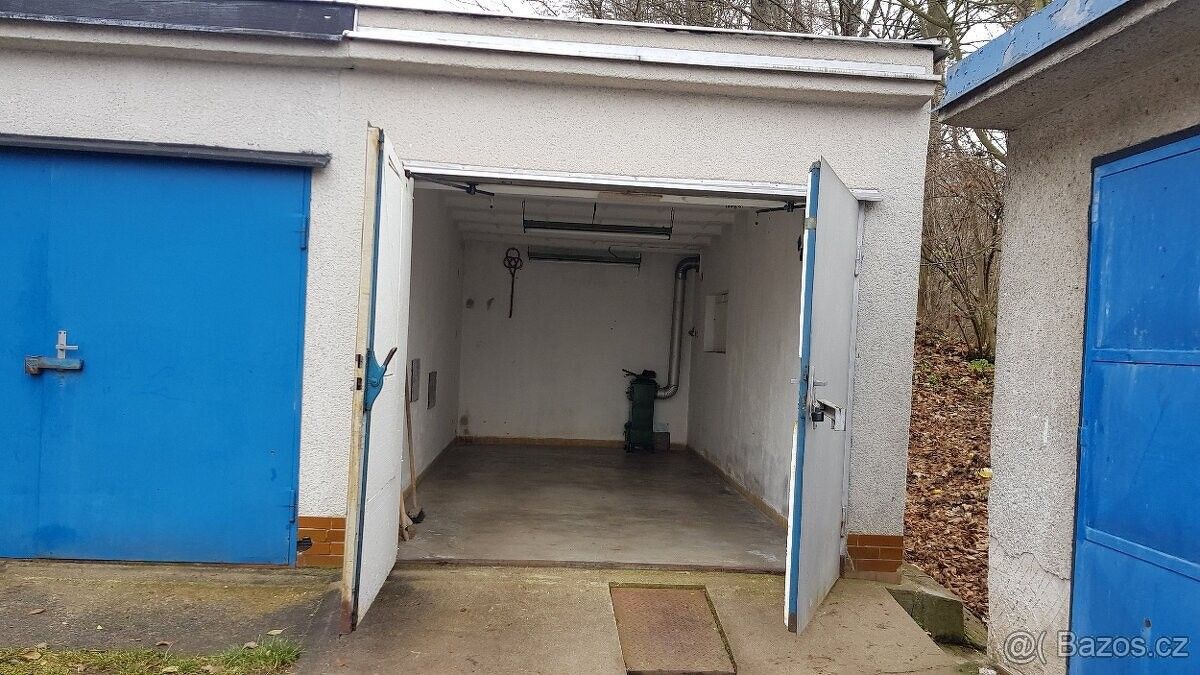 Garáže, Karviná, 734 01