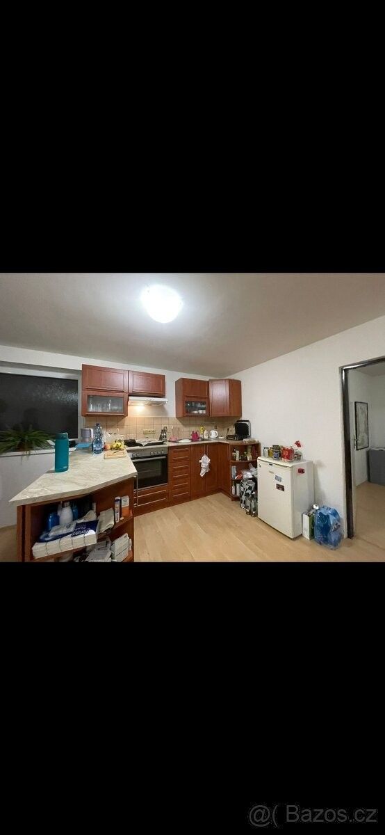 Rodinné domy, Valašské Klobouky, 766 01