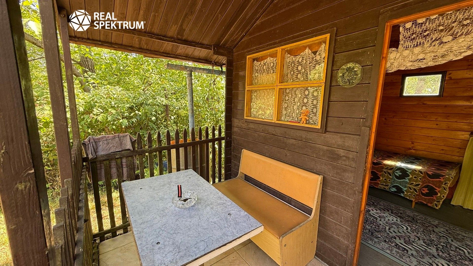 Chaty, Achtelky, Brno, 12 m² - 1
