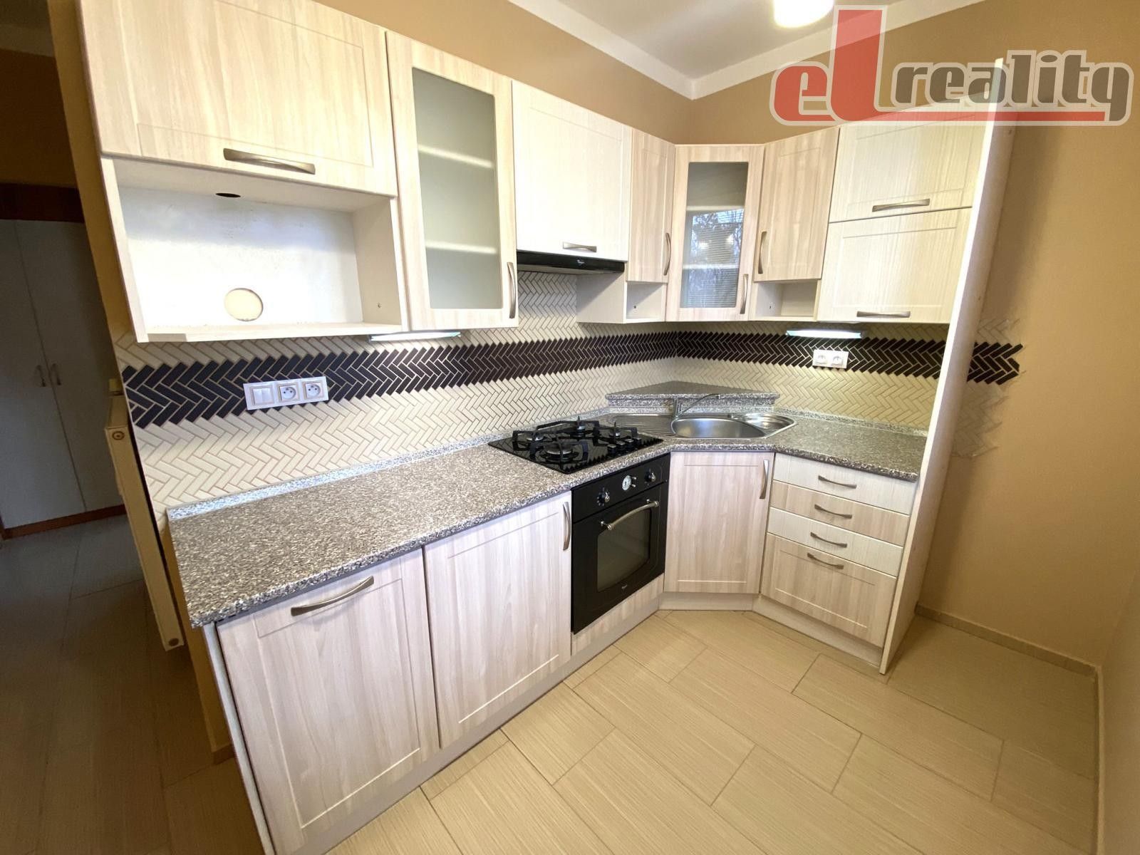 2+1, Struhlovsko, Hranice, 52 m²