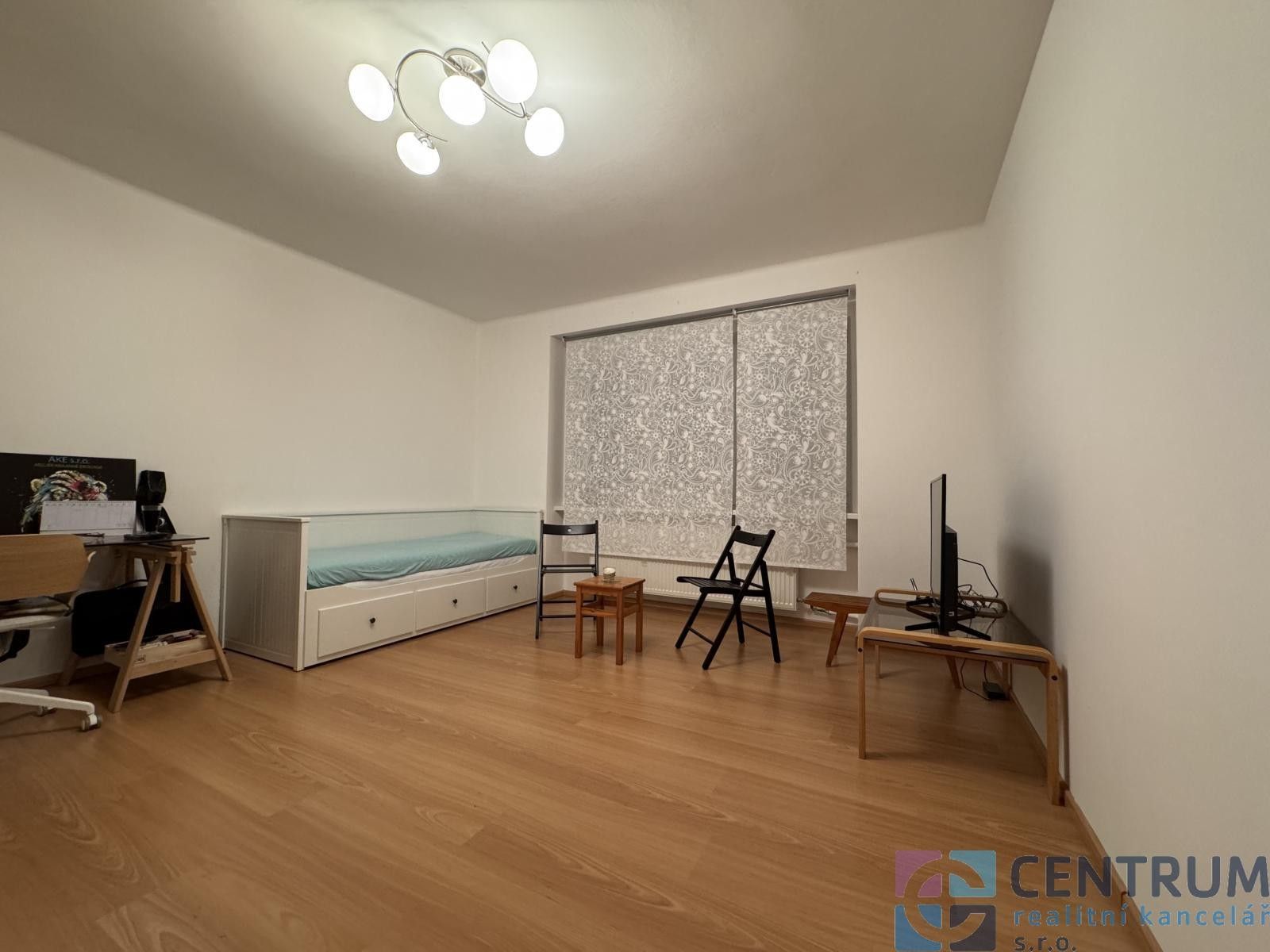 1+1, Radniční, Tanvald, 56 m²