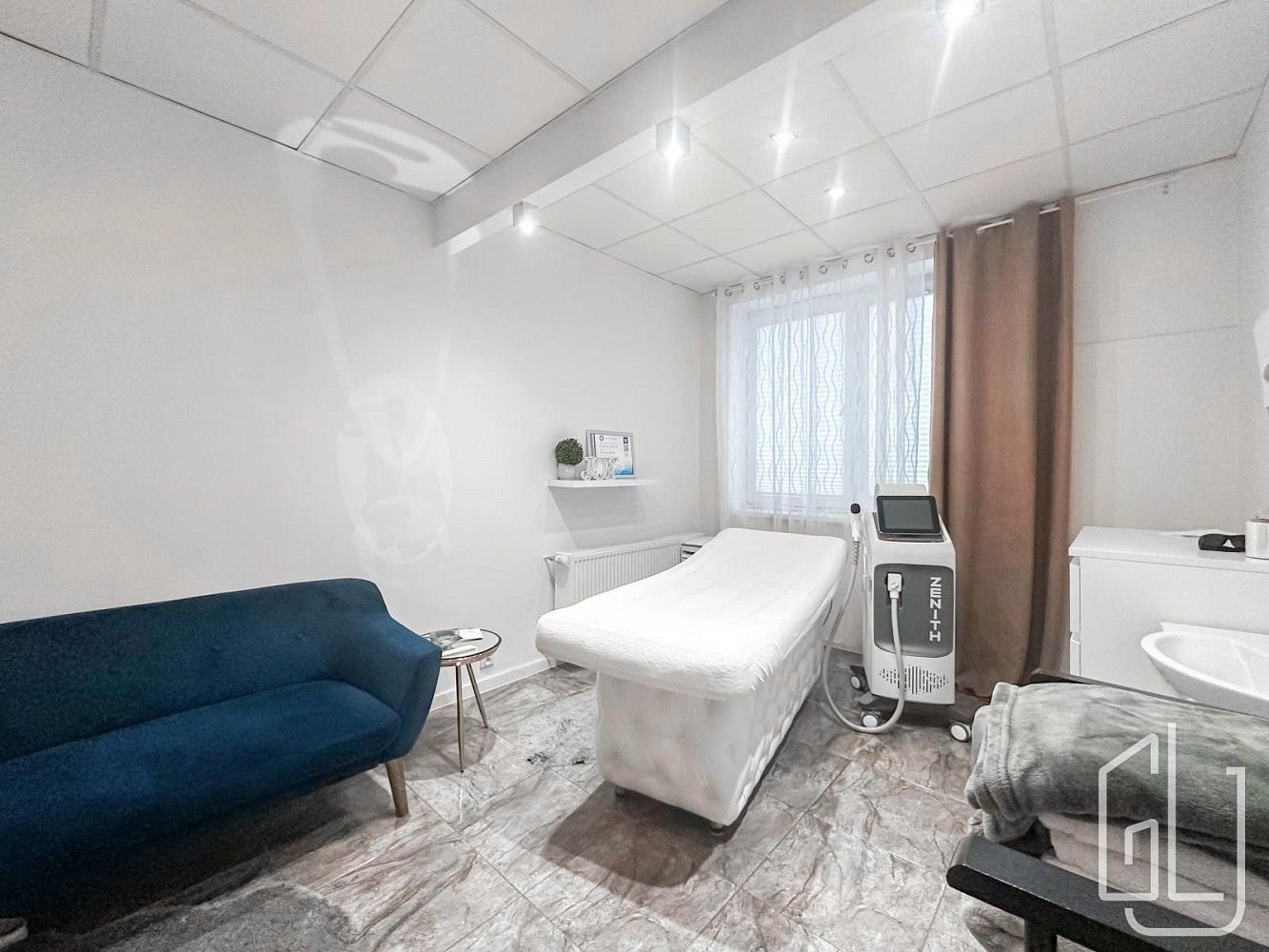 Obchodní prostory · 91 m² · Praha - Dejvice, okres Praha 6, Hlavní město Praha - 4