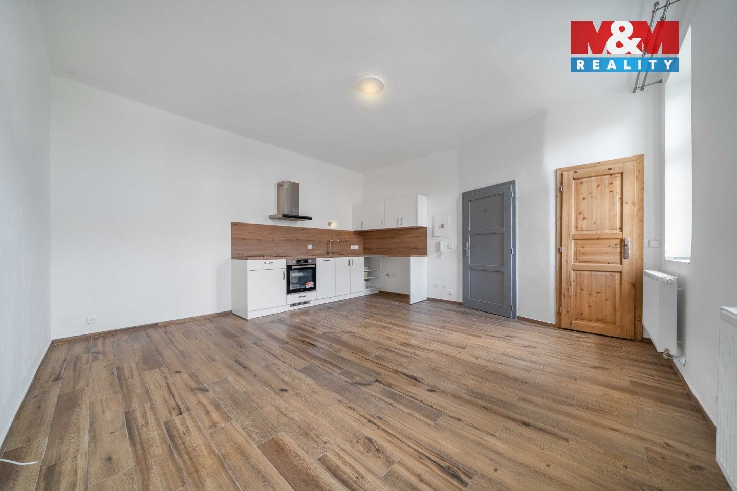 Pronájem byt 1+kk - Východní Předměstí, Plzeň, 24 m²