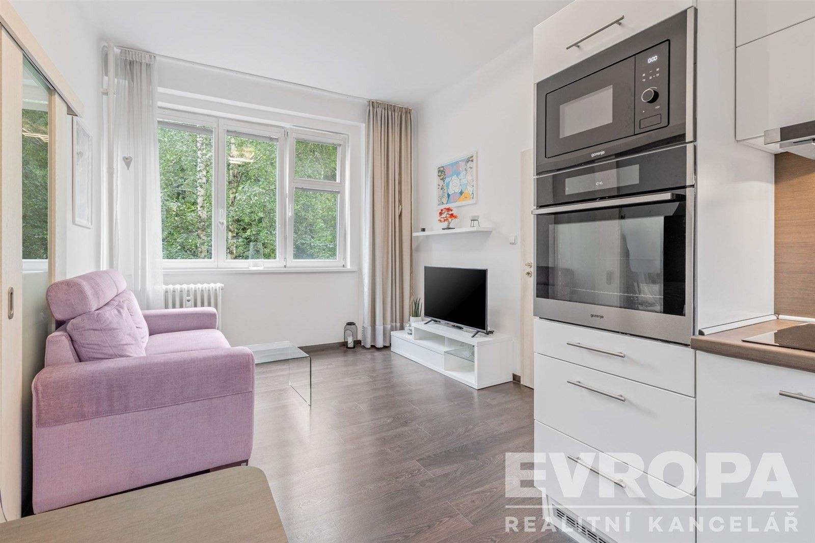 2+kk, Hollarovo náměstí 2260, Praha Vinohrady, 43 m² - 2