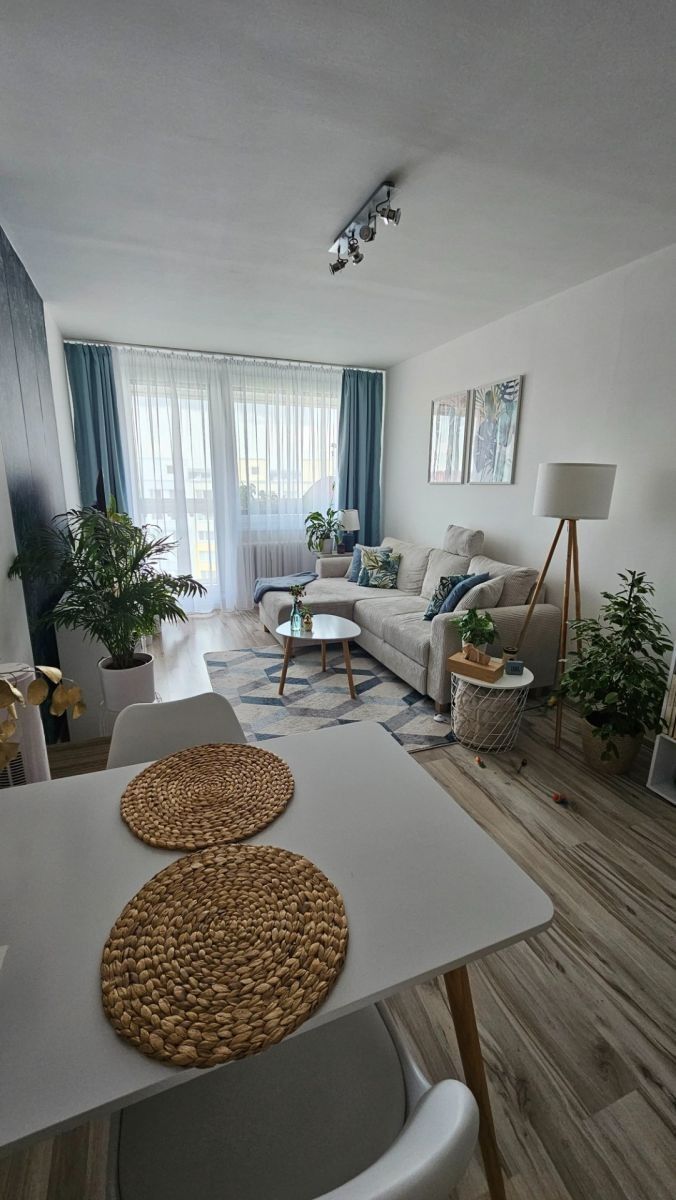 2+kk, Milánská, Praha - Horní Měcholupy, 54 m² - 1