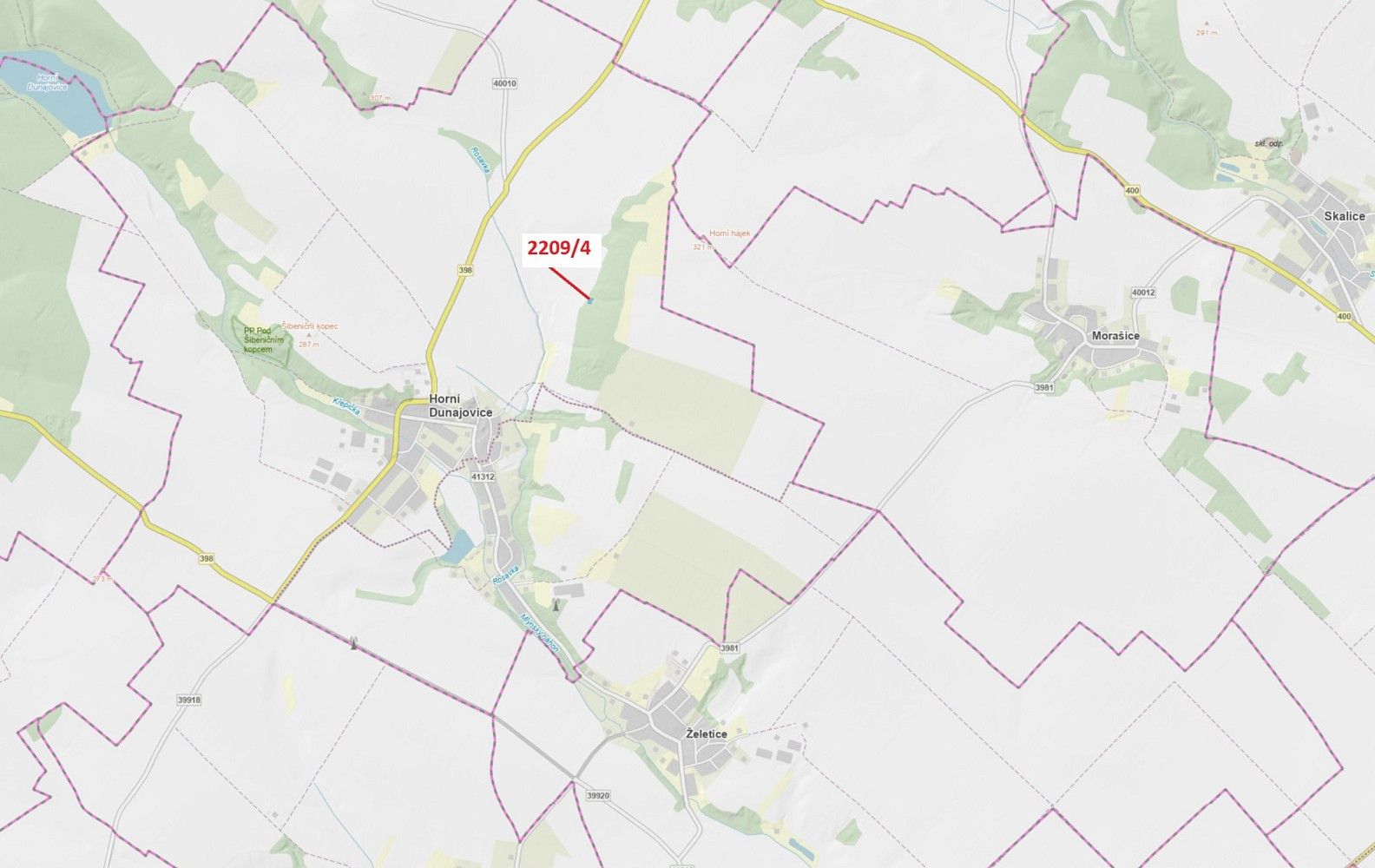 Les, 594 m²
