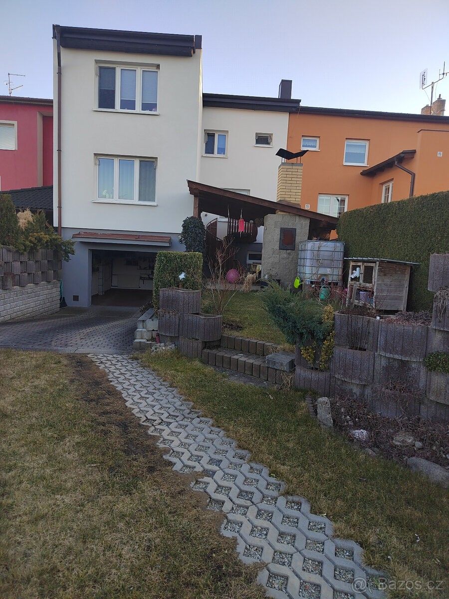 Rodinné domy, Zruč-Senec, 330 08