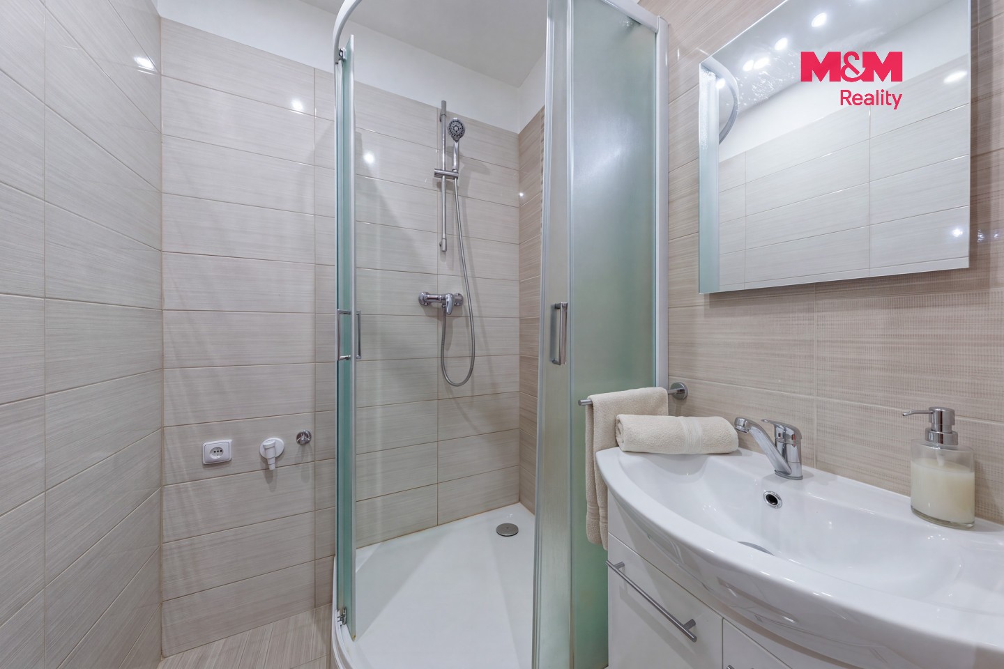 Byt 2+1 · 53 m² · Heyrovského, Sokolov - 3