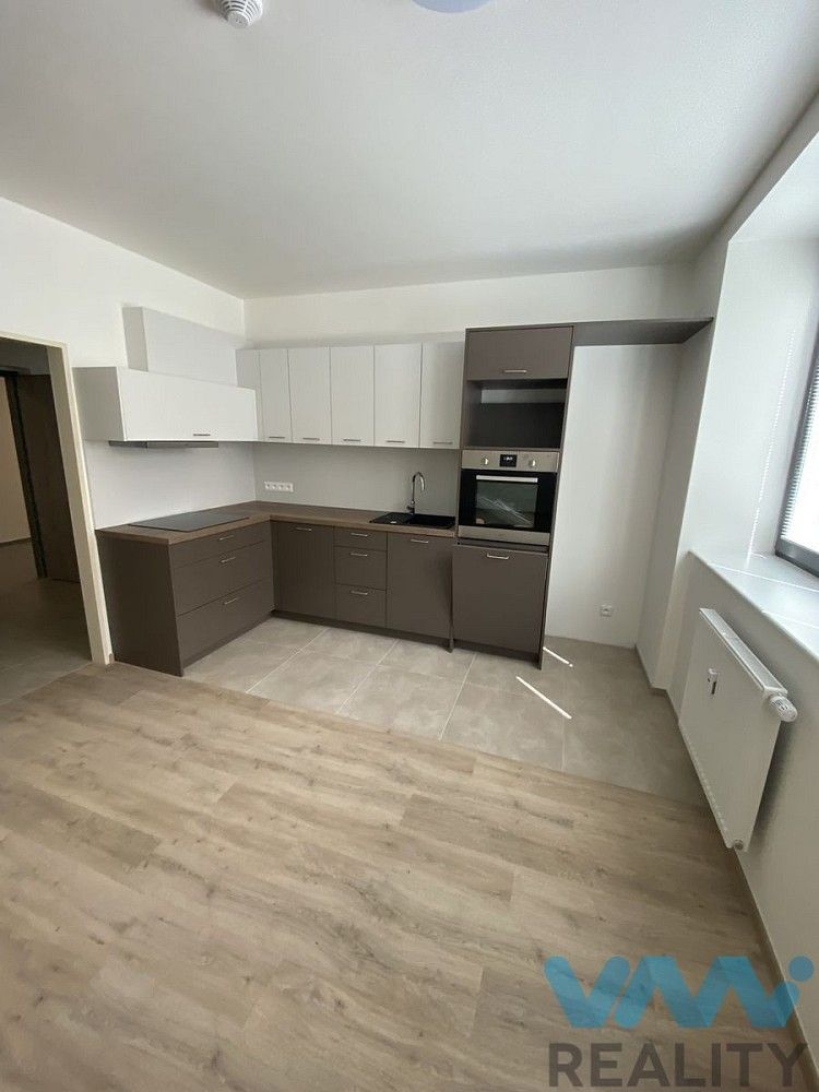 Pronájem byt 2+kk - 30. dubna, Ostrava - Moravská Ostrava, 56 m² - 5