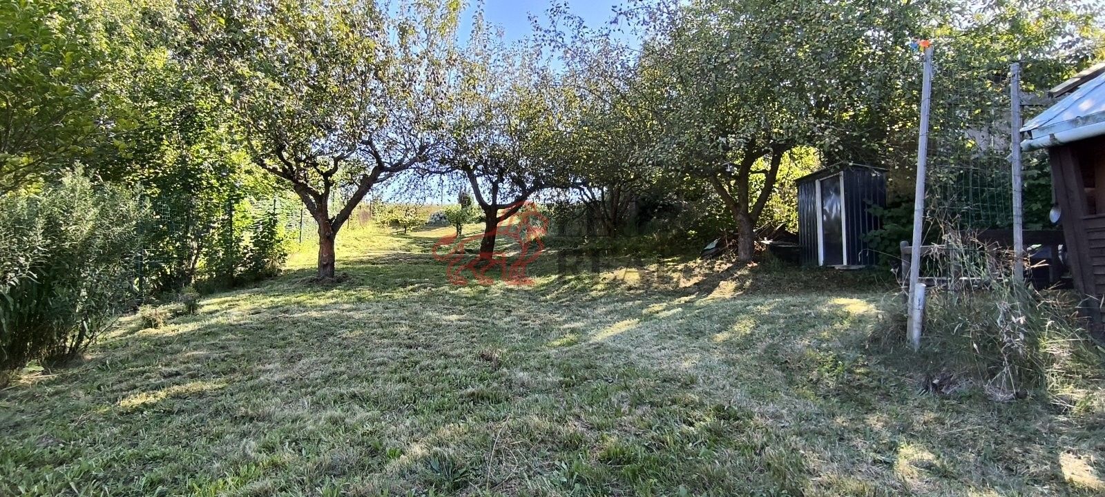 Zahrady, Mendelova, Děčín, 560 m² - 2