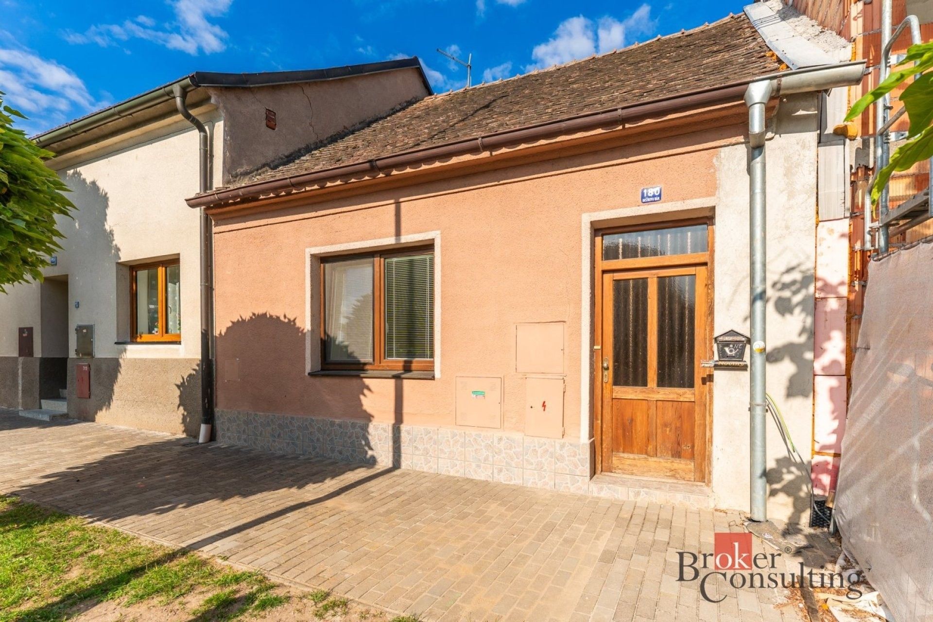 Rodinné domy, Pražská, Nechanice, 91 m² - 1