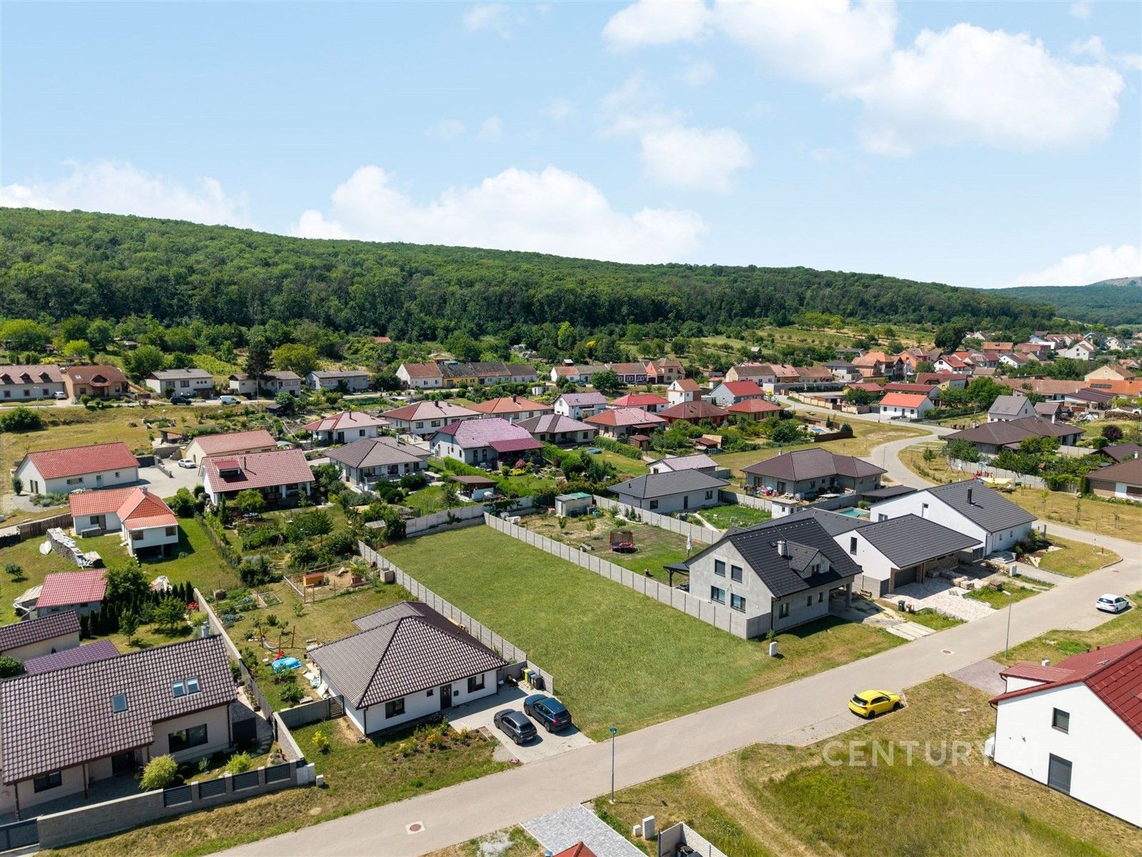 Pozemky pro bydlení, Milovice - 2