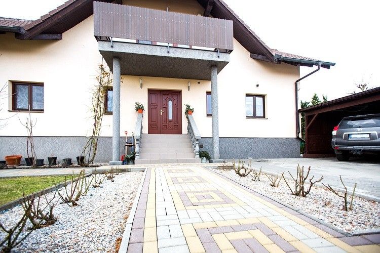 Vila · 399 m² · Devětsilová, Květnice - 3