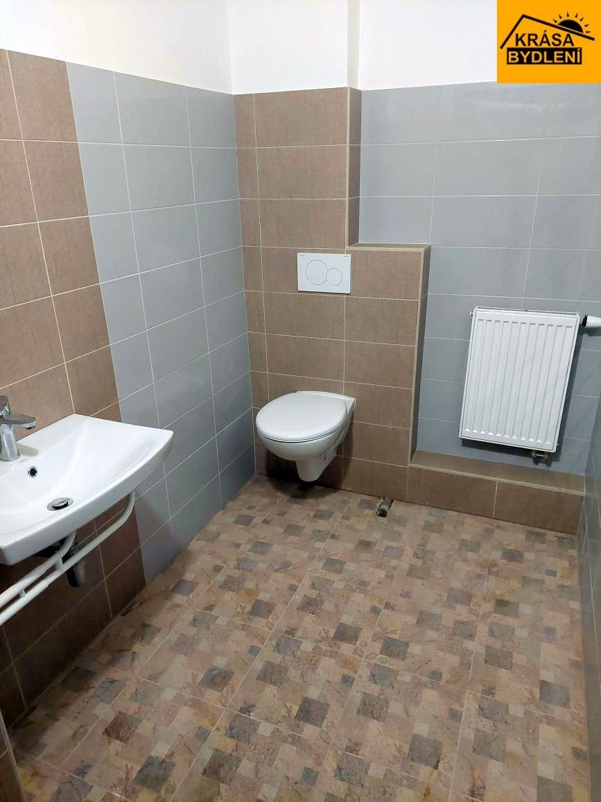 Restaurace · 520 m² · Písařov Bukovice - 3