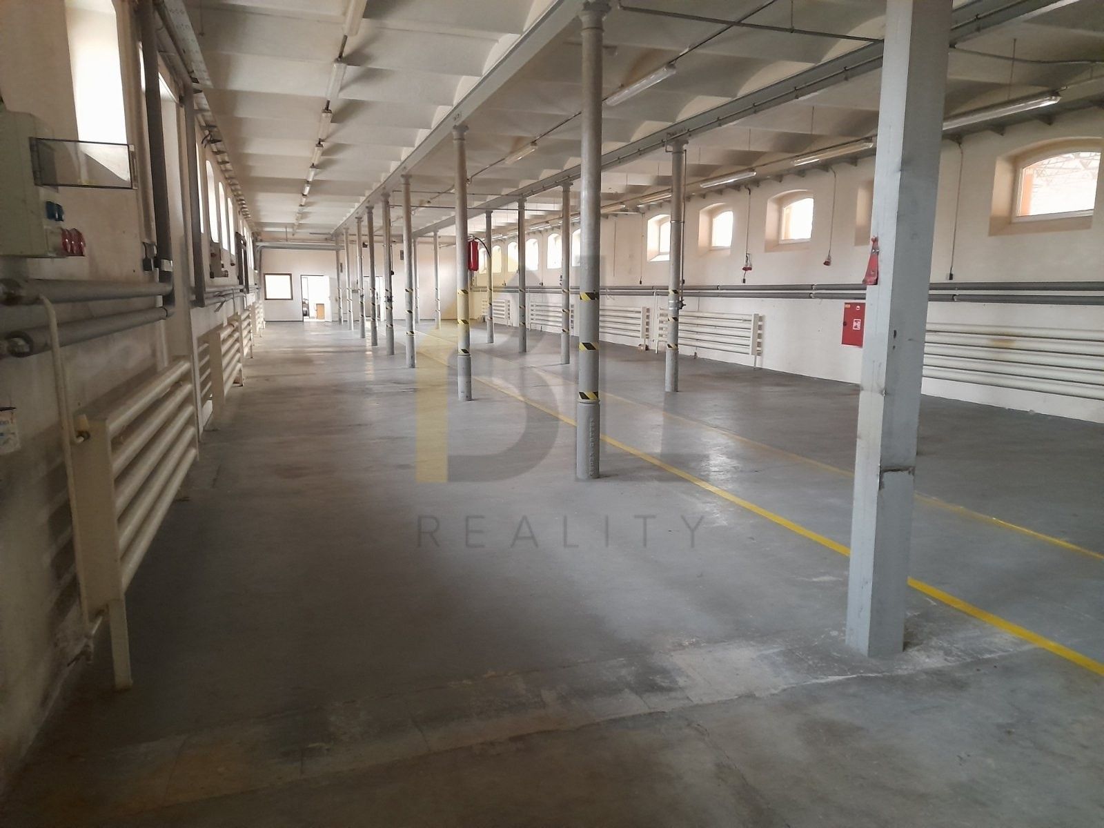 Pronájem sklad - Čajkovského, Hodonín, 400 m² - 5