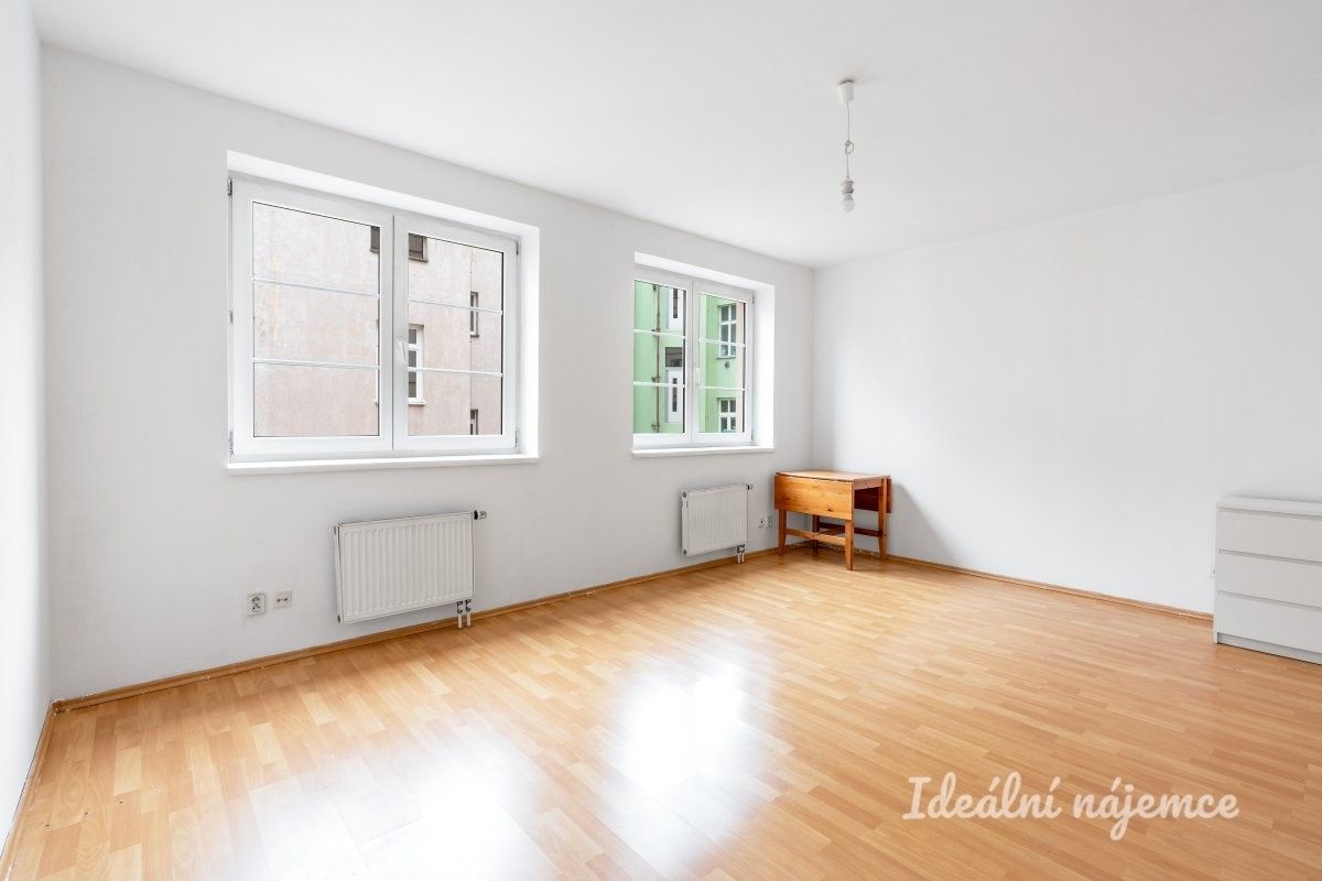 1+kk, Na žertvách, Praha, 31 m²