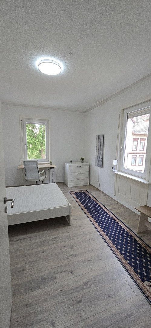 1+1, Duisburgerstraße 22 Stuttgart Bad Cannstatt Baden-Württemberg 70376, 32 m² - 2