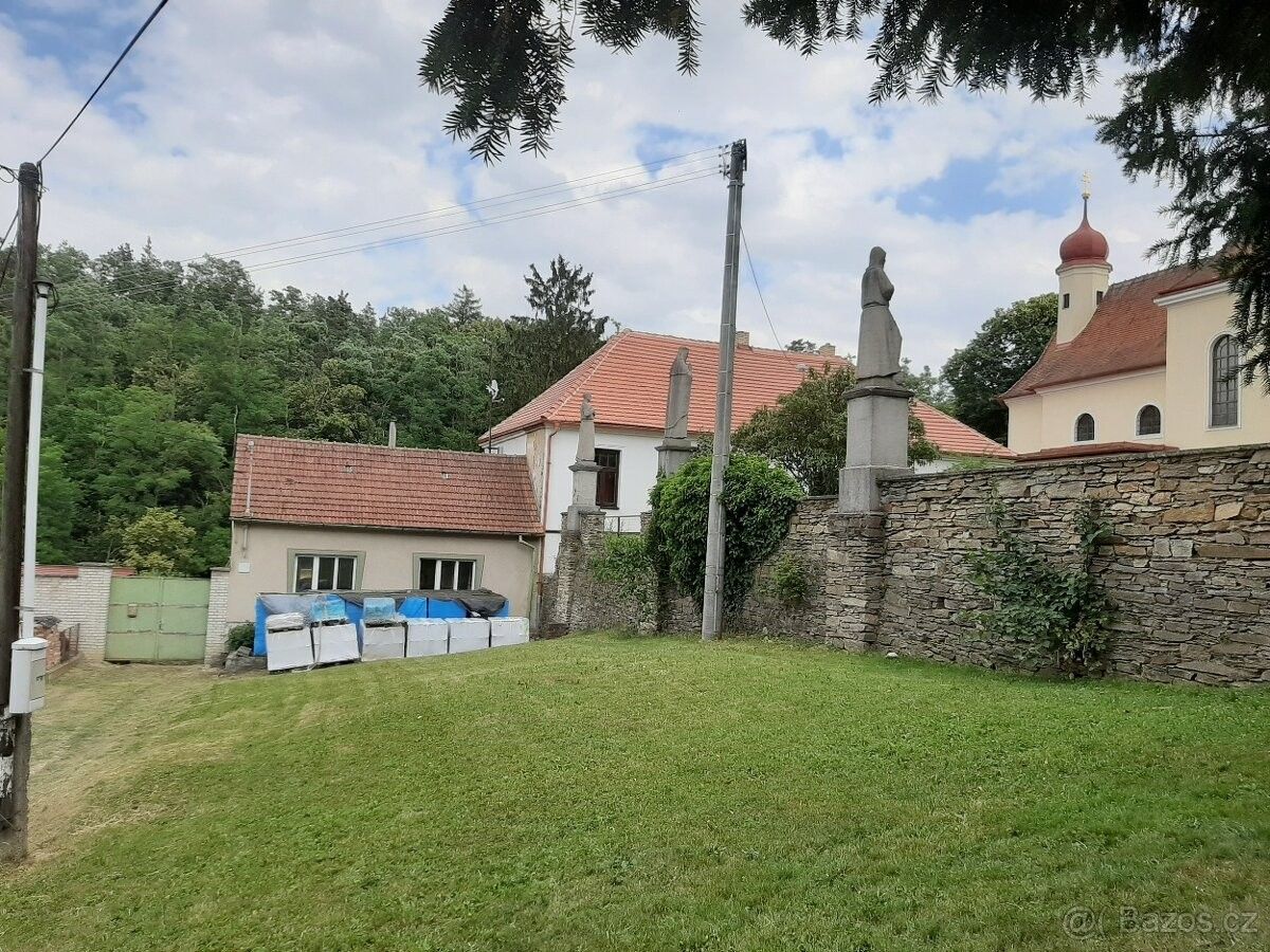 Rodinné domy, Znojmo, 669 02