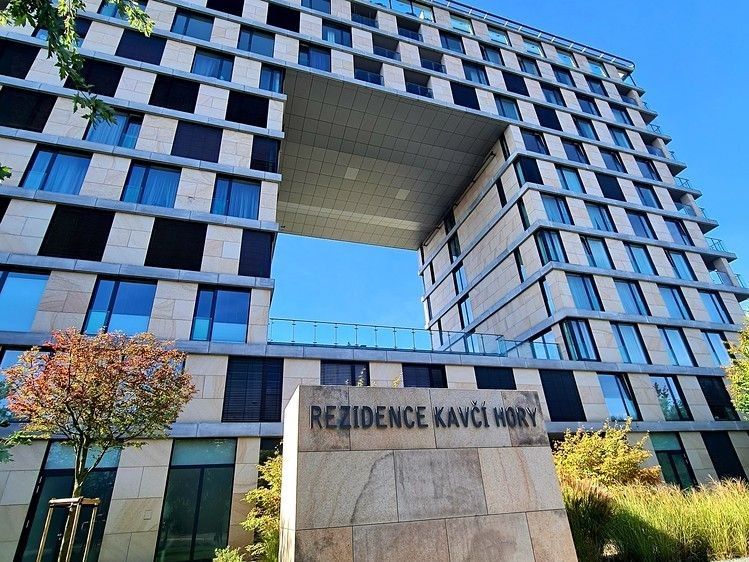 Byt 2+kk · 72 m² · K sídlišti, Praha - 4