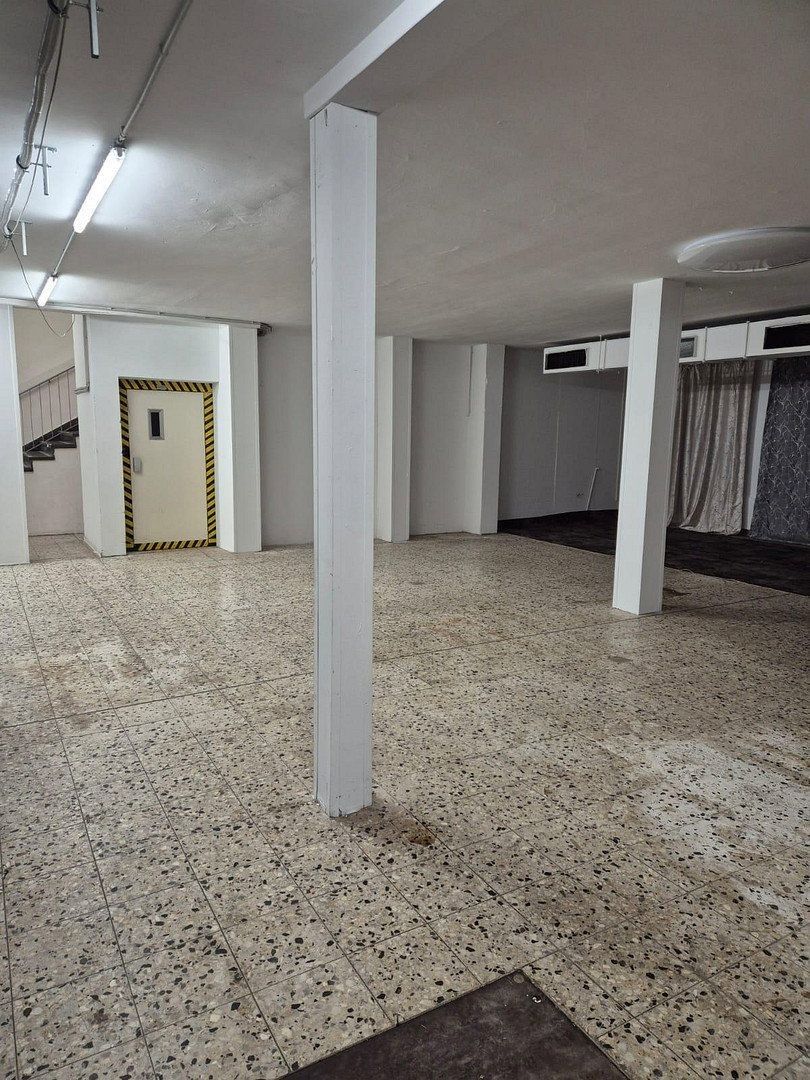 Pronájem obchodní prostory - Gertherstr. 8-10 Bochum Gerthe Gerthe Nordrhein-Westfalen 44805, 800 m² - 5