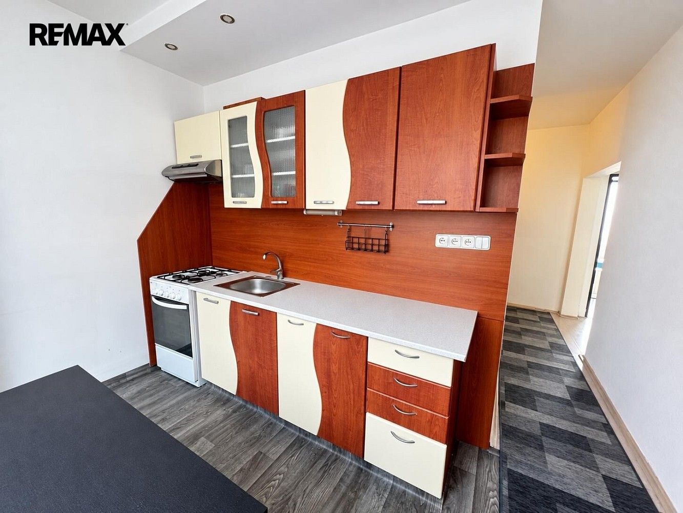 Prodej byt 2+1 - Vnitřní, Orlová - Lutyně, okres Karviná, 56 m² - 2