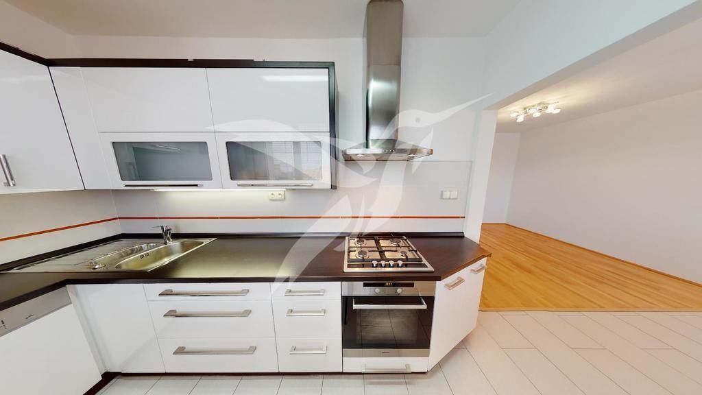 3+1, Pod Vrchem 866, Plzeň, 66 m²