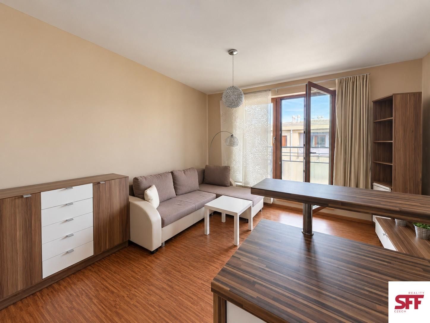 1+kk, Jana Přibíka, Praha, 35 m² - 2