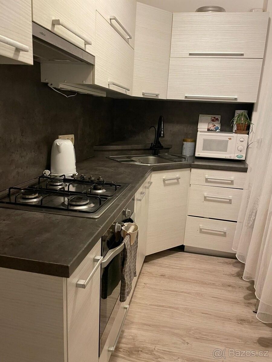 Byty, Pardubice, 530 09