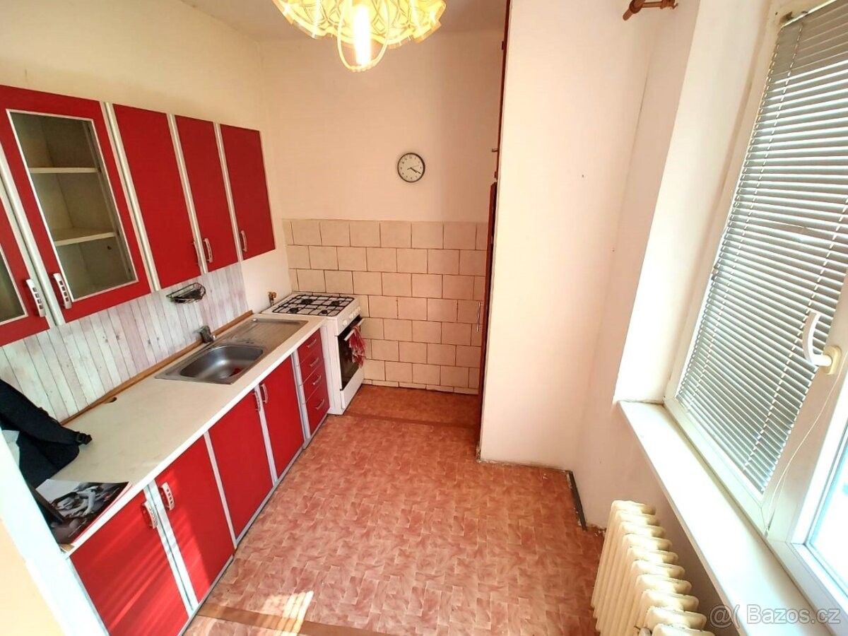 2+1, Most, 434 01, 53 m²