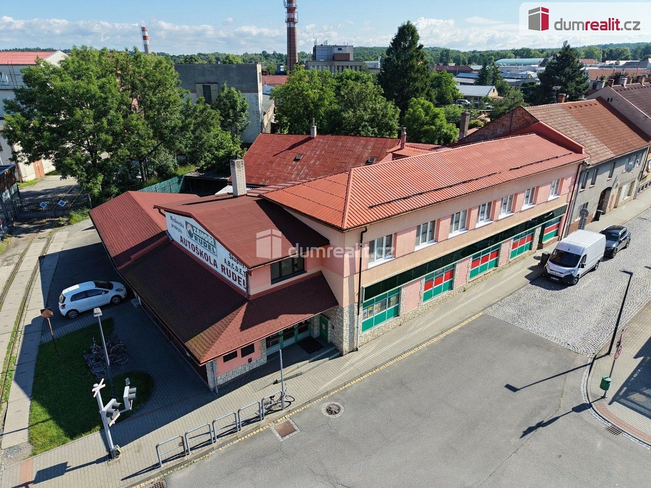 Obchodní prostory, 500 m²