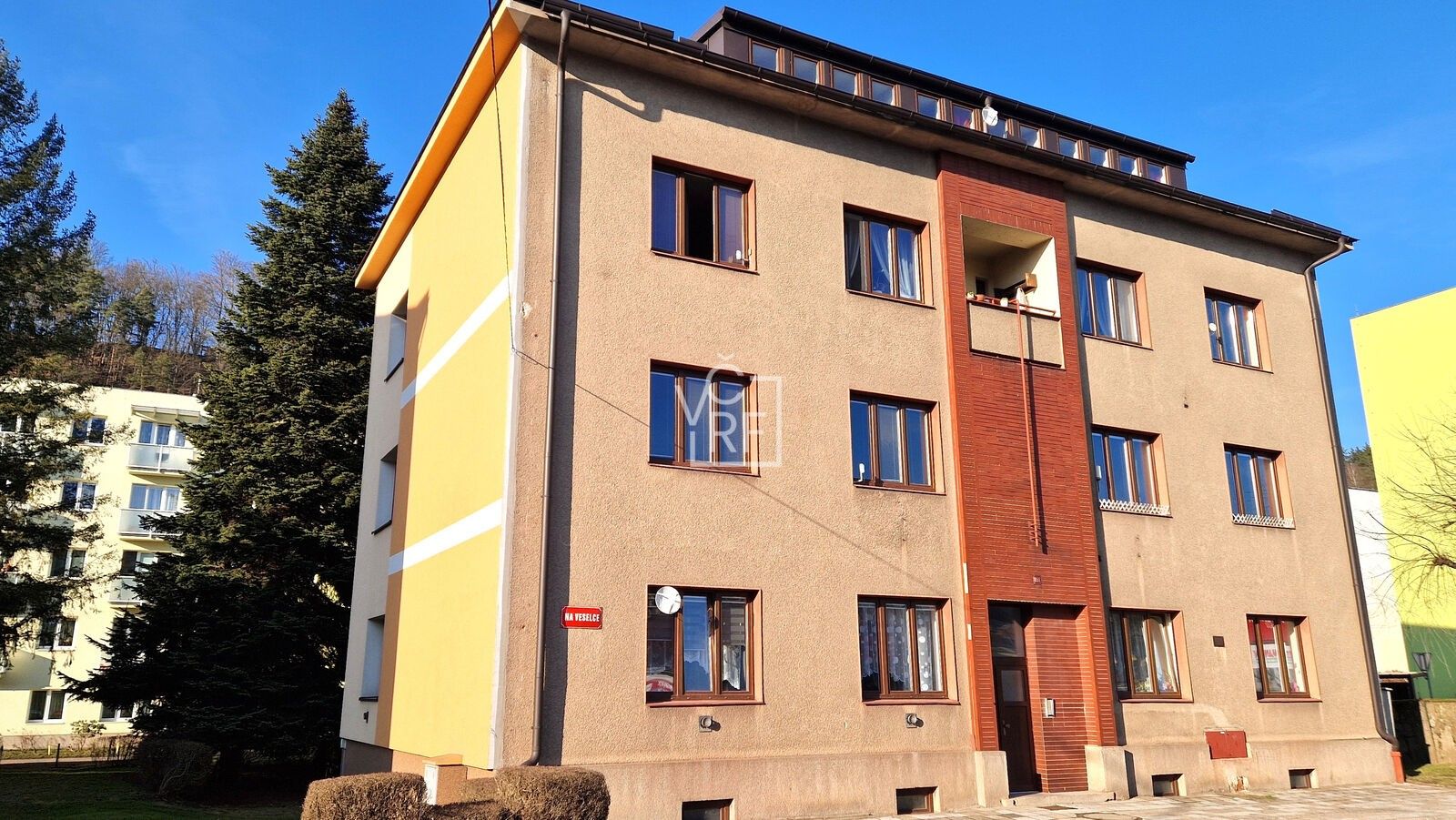 1+1, Na Veselce, Úpice, 48 m²