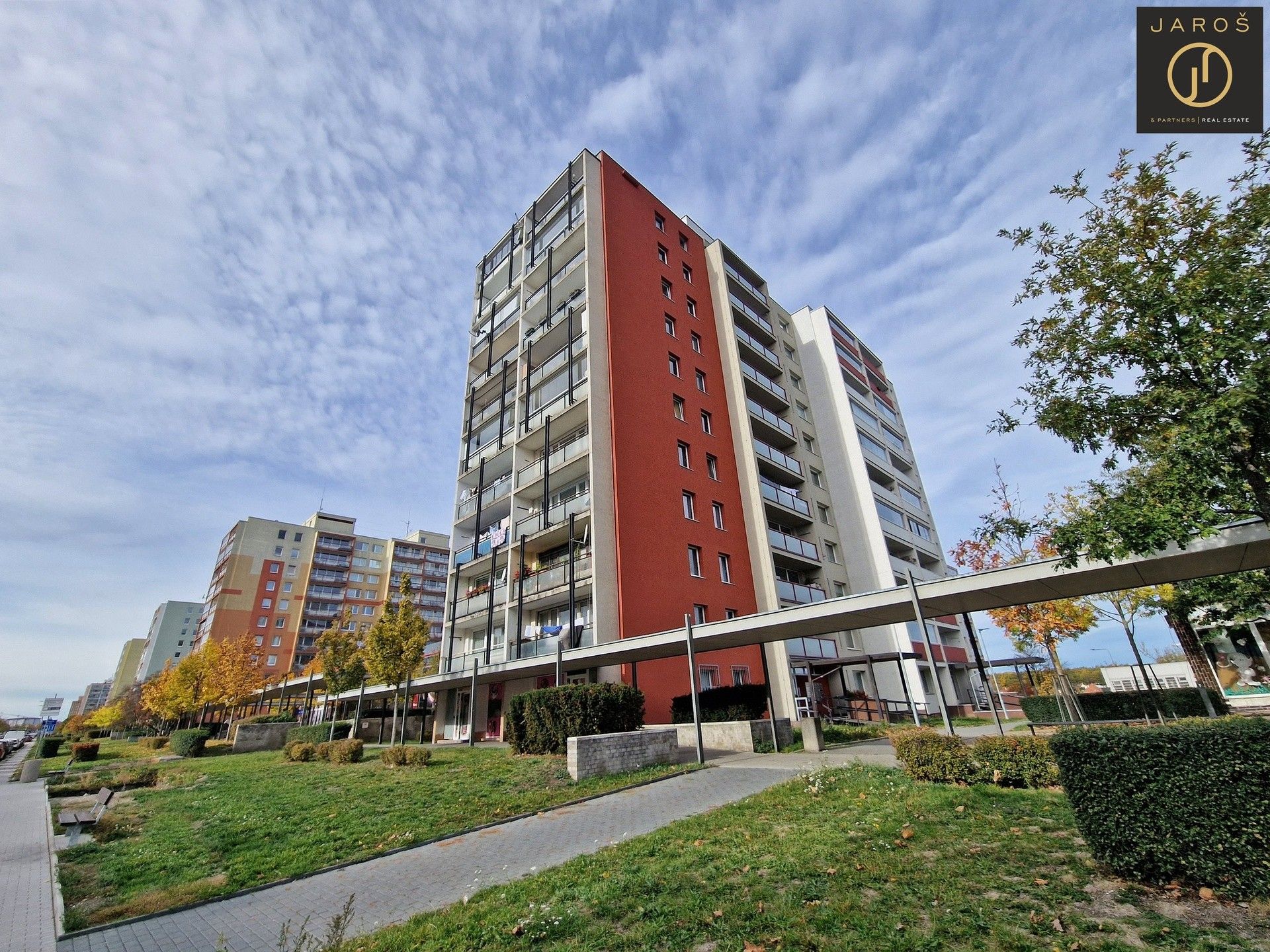 Prodej byt 2+1 - Čs. armády, Kladno, 50 m² - 1