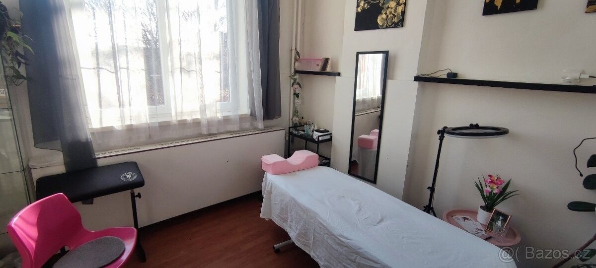 Obchodní prostory, Brno, 621 00, 12 m²