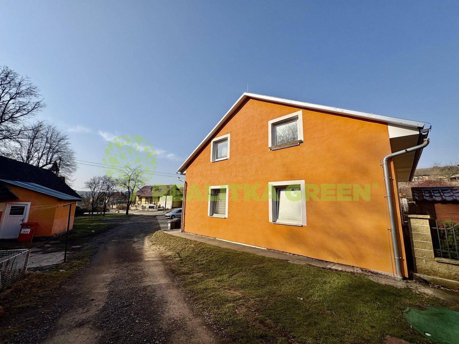 1+1, Ostrata, 40 m²