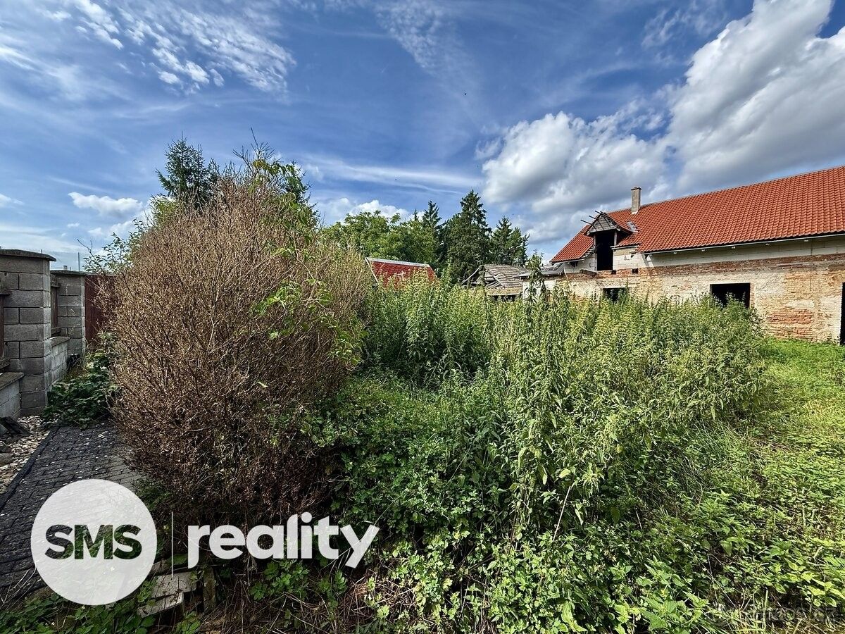 Prodej pozemek pro bydlení - Rousínov u Vyškova, 683 01